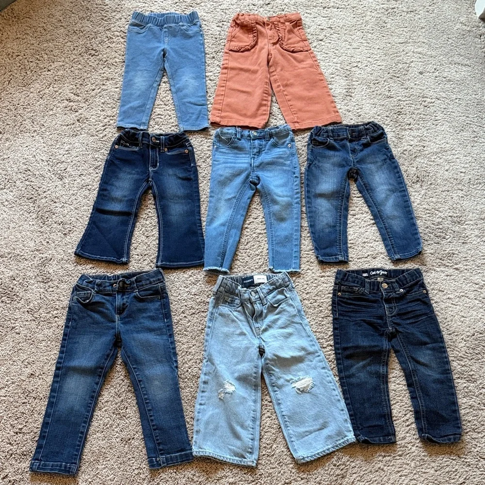 Toddler Girls Denim and Corduroy Pants Set 2T - Picture 3 of 9